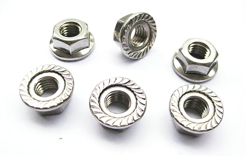 con tán liền vành inox