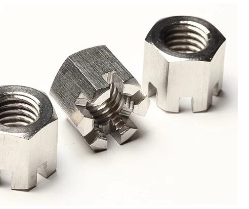 ê cu xẻ rãnh inox